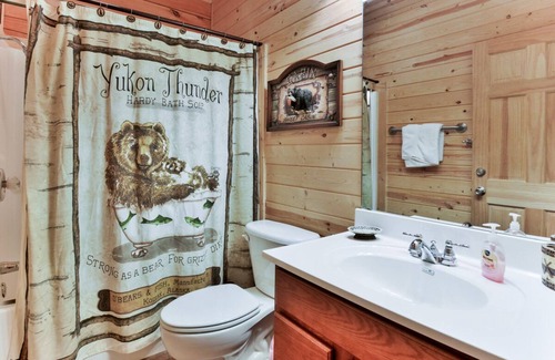 Branson Cedars House | Bearfoot-Lodge | 3 Bed, 2 Bath
