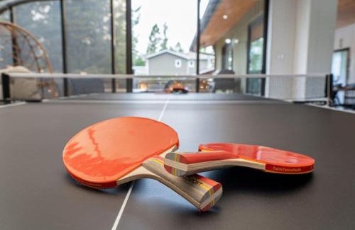 East Kootenay House | Bearfoot Lodge I Ping Pong I Sleeps 16 I Games I