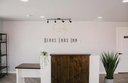 Blanding Hotel | Bears Ears Inn