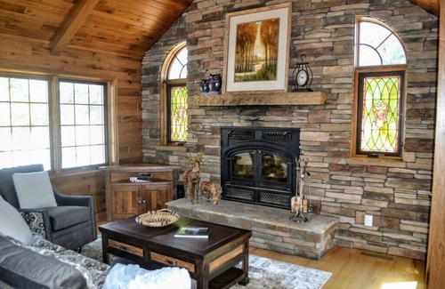 Harshaw House | Bearskin Peninsula Su