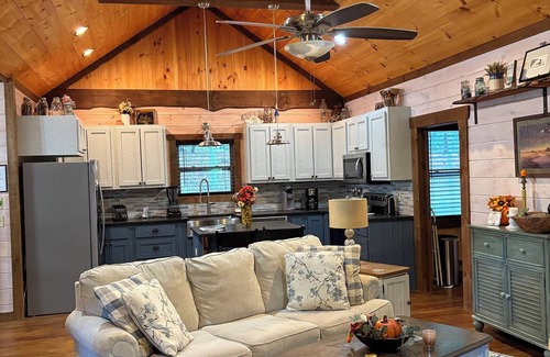 Morganton Cottage | Beat the summer heat at WOODSIDE COTTAGE in the Blue Ridge Mtns of N.GA.