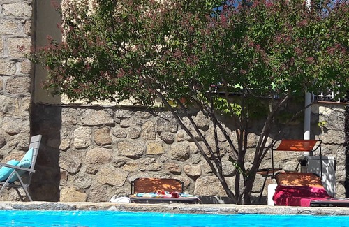 Pelayos de la Presa House | Beatifull Holiday Home Sierra Oeste Madrid, capacity 8-10, private pool