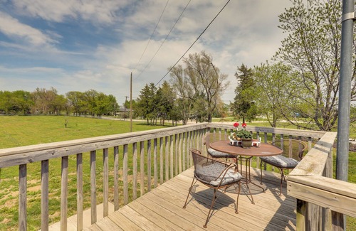 Holmesville Apartment | Beatrice Studio w/Fire Pit: Near Golf!