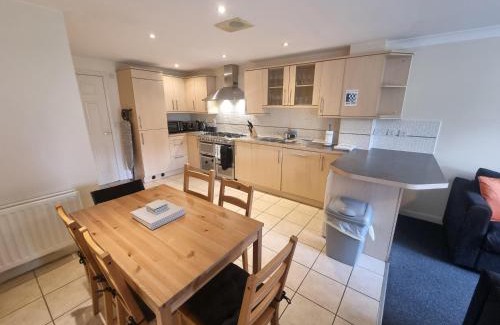 Cribbs Causeway Apartment | Beatrix Place by Cliftonvalley Apartments