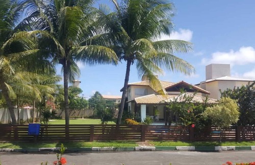 Jenipabu House | Beatuful Beach House with 5 en Suite Bedrooms