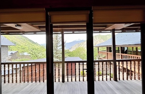 La Guingueta d'Aneu Cottage | Beautiful rural house with charm in les Valls d'Àneu.
