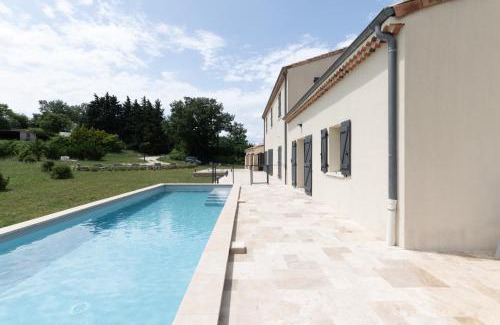 Le Garn House | Beau gite avec couloir de nage