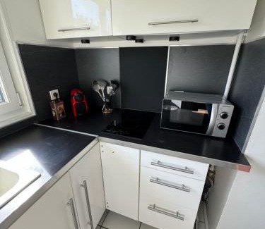Beauvais Apartment | Beau studio plein centre ville