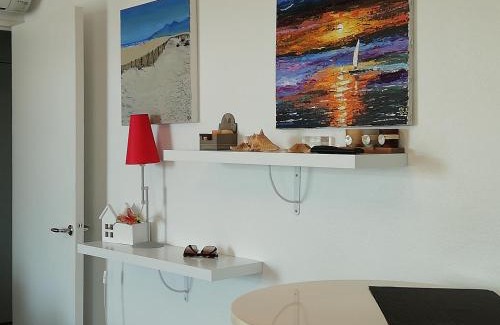 Le Port Apartment | Beau T2 Climatisé sur Marina avec parking privé