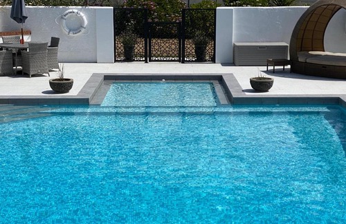 St. Saviour House | Beau Vallon Holiday Apartments