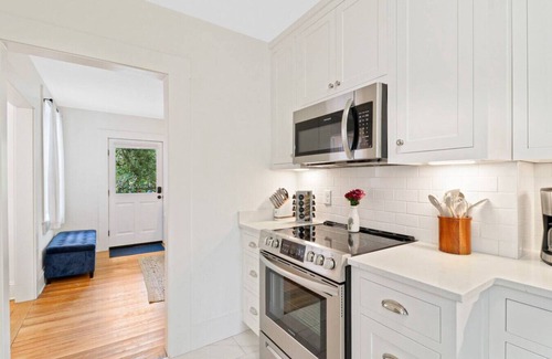 Beaufort Apartment | Beaufort Cottage Near MCRD with Beach Pass!
