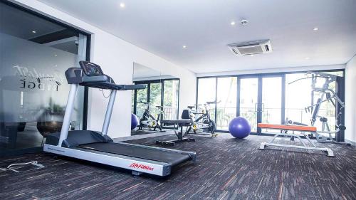 North Ridge Apartment | Beaufort Cozy Luxury Hideout with Restaurant, FREE Swimming pools & Gym, 10 mins from Airport, 24-7 Security Guards, Backup Power, Close to Tourist Attractions