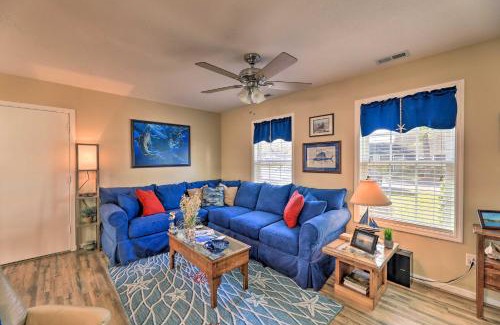 Morehead City House | Beaufort Pad with Patio 3 Blocks to Waterfront!