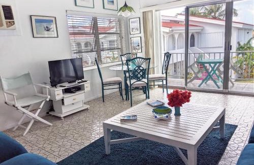 Lucaya Apartment | Beauport One-Bedroom Apartment
