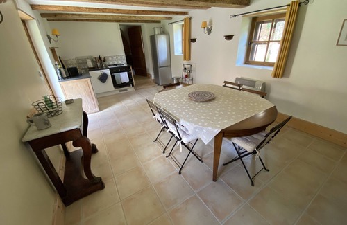 Beaurepaire-en-Bresse Villa | Beaurepaire Castle Farm