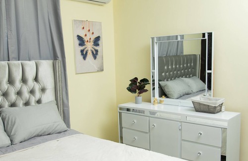 San Francisco de Macoris Condo | Beautiful 1st Floor, 3 bedroom Condo! Salida a Santo Domingo! SFM private patio!