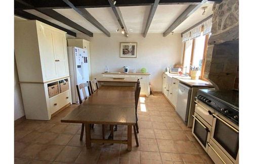 Villefranche-de-Lonchat House | Beautiful house with heated pool and stunning uninterrupted views