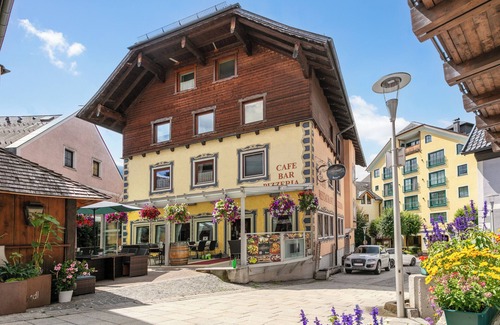 Sankt Michael im Lungau Apartment | Beautiful apartment with a nice roofed terrace