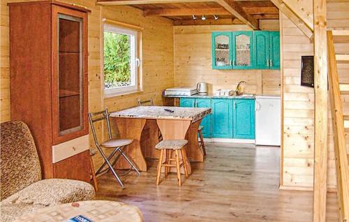 Krokowa House | Beautiful Home In Karwienskie Blota