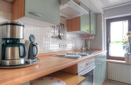 Schwalenberg Apartment | Beautiful apartment for 4 guests with WIFI, TV, patio, pets allowed and parking