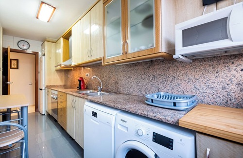 Cornella de Llobregat Apartment | Beautiful two-bedroom apartment in Cornellà