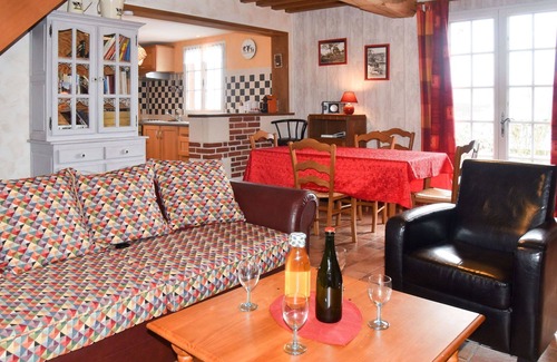 Courtonne-la-Meurdrac House | Beautiful private villa for 5 people with WIFI, TV, pets allowed and parking
