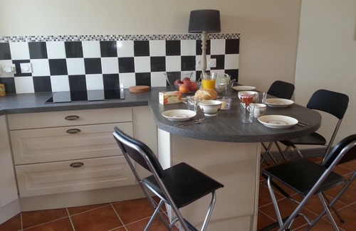 Saint-Pierre-de-Vassols House | Beautiful location in a hamlet in the middle of nature