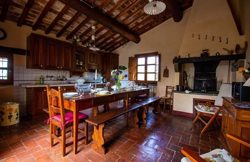 Castiglion Fiorentino Villa | Beautiful private villa with WIFI, A/C, private pool, TV and pets allowed, close to Arezzo
