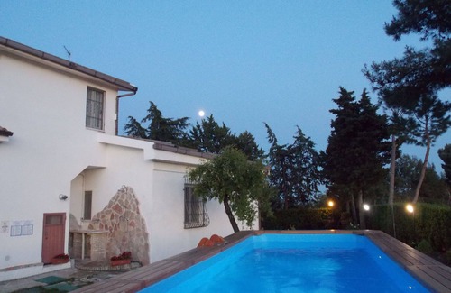 Montenero di Bisaccia House | Beautiful private villa for 9 guests with private pool, WIFI, TV, terrace, pets allowed and park.