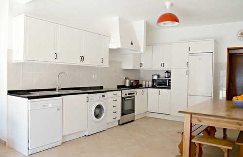 Budens Villa | Beautiful Spacious Private Villa-Heated Pool-2.5 Acres-Air Con-Nr Golf & Beach