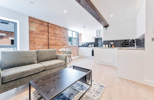 Burton on Trent Apartment | Beautiful 1 Bedroom Apartment in Burton-on-Trent