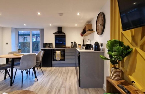 Ilkeston Apartment | Beautiful 1-Bed Apartment in Derbyshire
