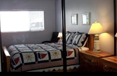 Carpinteria Apartment | Beautiful 1 Bed Beach Condo #122
