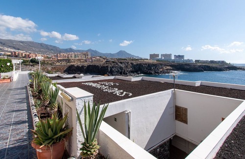 Callao Salvaje Apartment | Beautiful 1 Bedroom Apartment. Sea Front. Stunning Sea Views. Central Location.