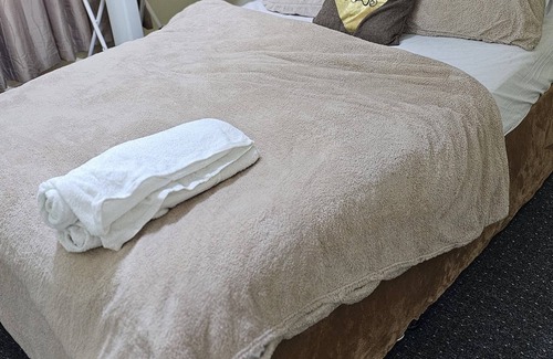 Harehills House | Beautiful 1-Bed House in Leeds