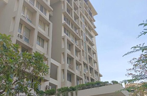 Indirapuram Apartment | Beautiful 1 Bed Room