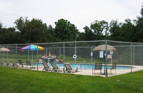 Abita Springs Apartment | Beautiful 1 bedroom unit at resort, sleeps 4