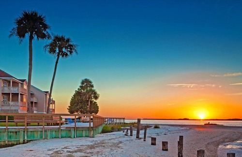 Edisto Island Apartment | Beautiful 1 bedroom unit at resort, sleeps 4