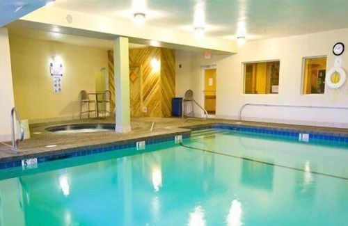 Mount Sunapee Apartment | Beautiful 1 bedroom unit at resort, sleeps 6