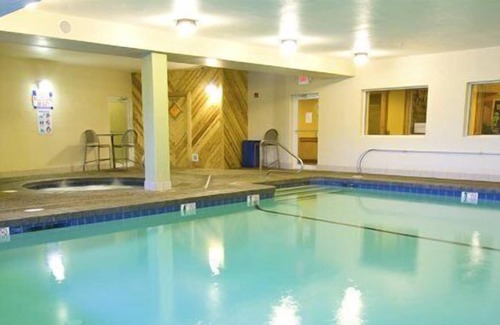Mount Sunapee Apartment | Beautiful 1 bedroom unit at resort, sleeps 6