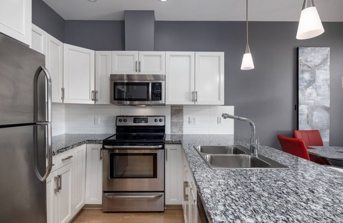 Central Okanagan Condo | Beautiful 1 bedroom Condo in the Copper Sky Resort