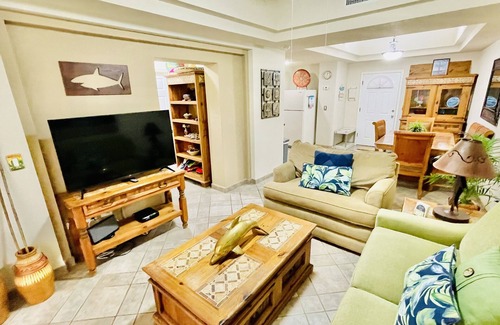 Centro Condo | Beautiful 1 Bedroom Condo on the Sea of Cortez at Las Palmas Resort Bn-203b Studio Condo by Redawning