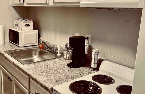 Reynoldsburg Apartment | Beautiful 1 bedroom apartment with free parking