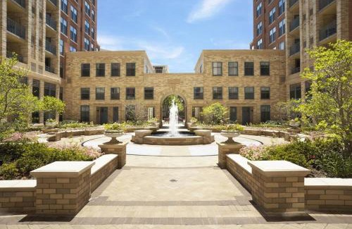Aurora Highlands Apartment | Beautiful 1 Bedroom Apartment at Pentagon City