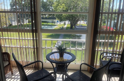South Bradenton Condo | Beautiful 1 Bedroom Condo Fully Remodeled. Email For Details