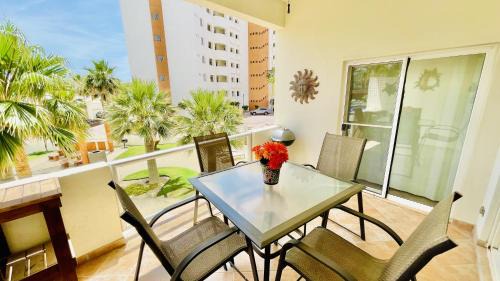 Centro Apartment | Beautiful 1 Bedroom Condo on the Sea of Cortez at Las Palmas Resort BN-203B condo