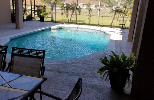 Wedgefield Apartment | Beautiful 1 BR 1 Bath Inlaw Suite on Quiet 6 Acre Homestead.