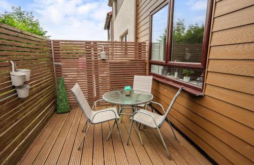 Oban Apartment | Beautiful 1 BR apt with private patio and free parking