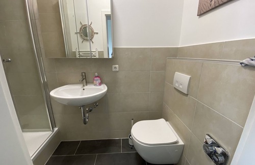 Jork Apartment | Beautiful 1 room apartment directly on the Fleth