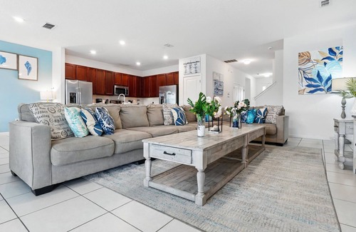 Kissimmee House | Beautiful 10 Bed Pool Home with Game Room-2576SD